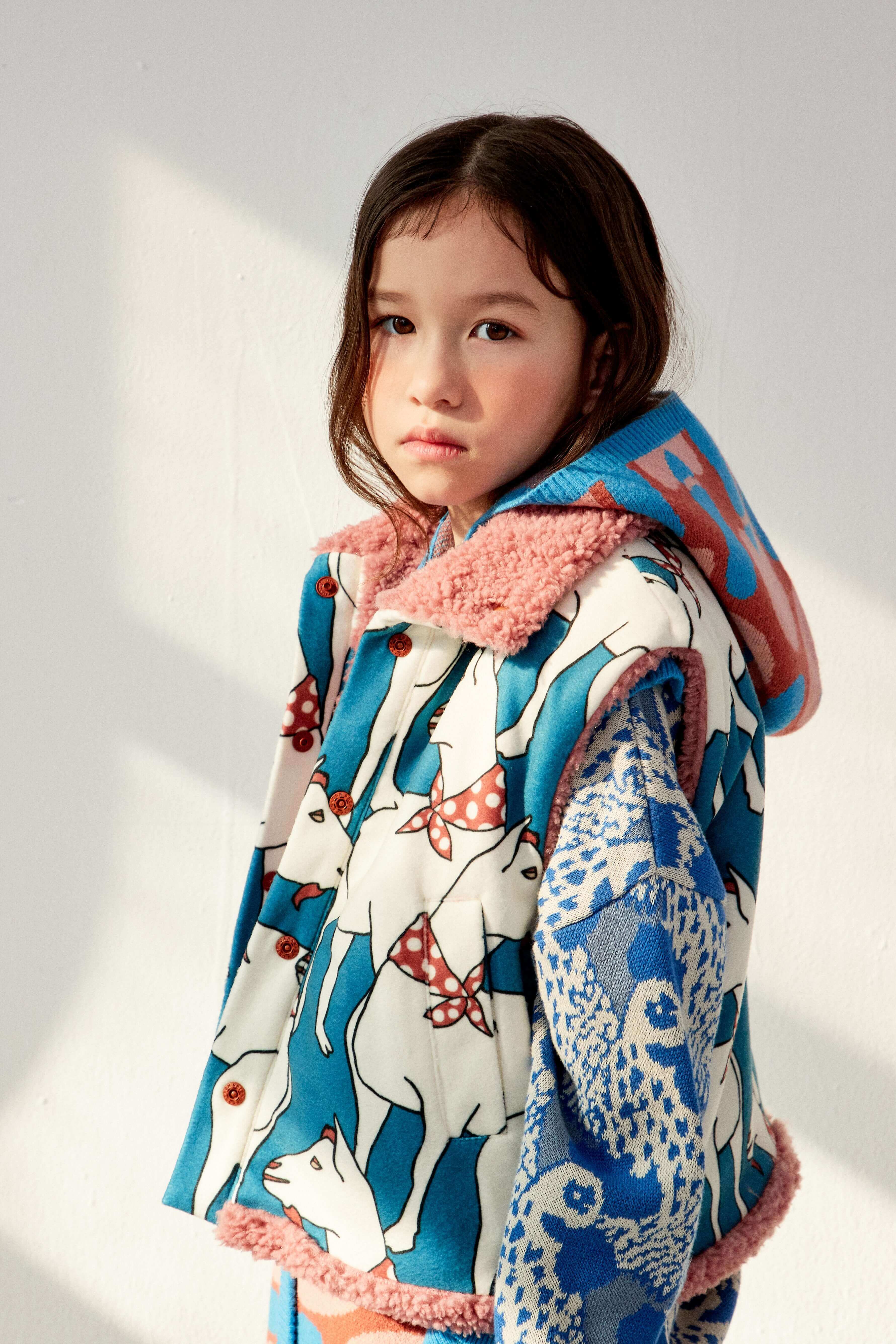 Goat vest with pale pink faux fur